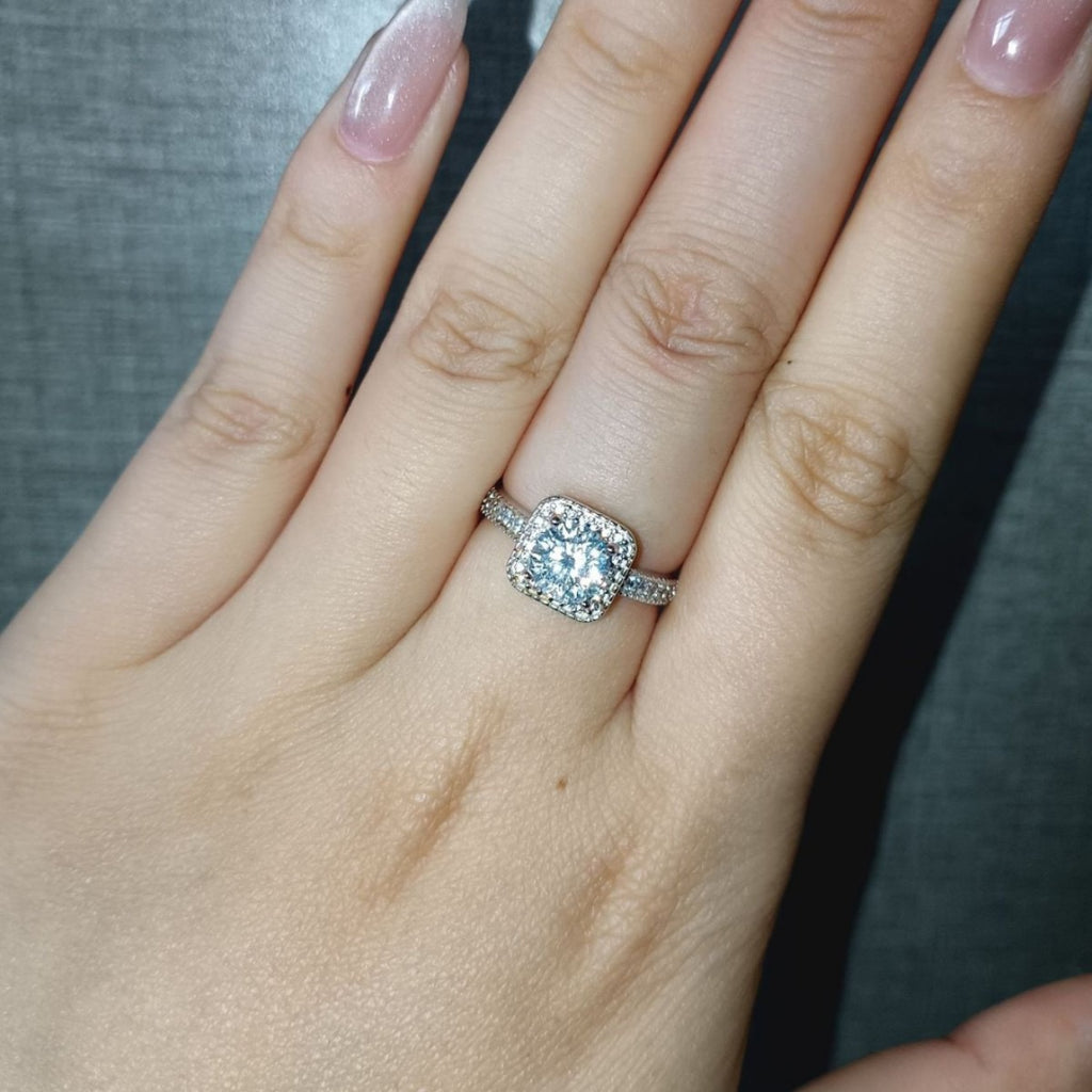 Square Halo Moissanite Ring – Modern Luxury 1CT