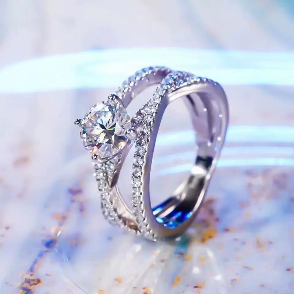 1 Carat Moissanite Engagement Ring – D Color | S925 Silver | Luxury Wedding Ring