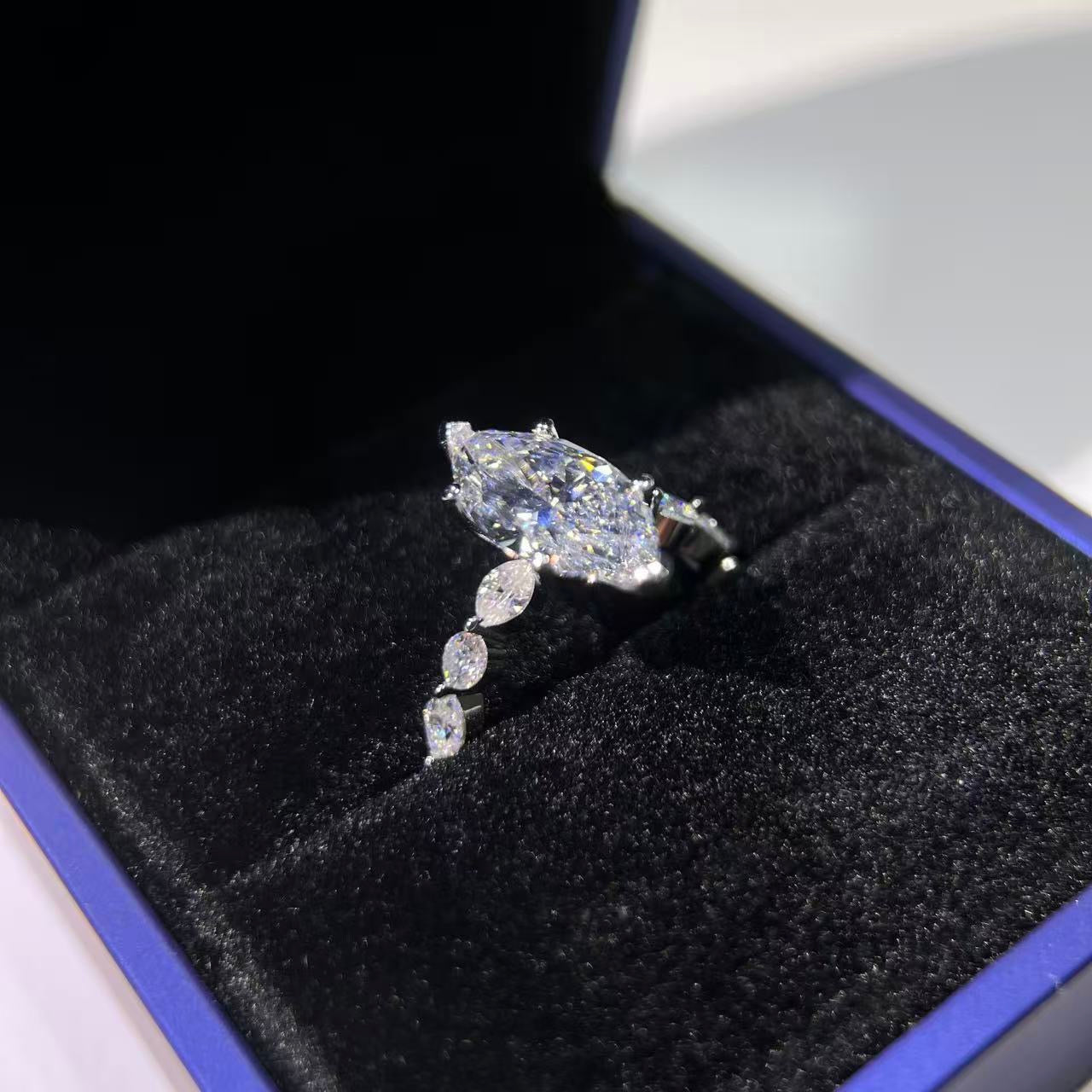 3.05CT marquis lab diamond